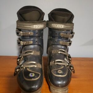 Tecnica DUO 50 Dark Blue Ski Boots size 9.5